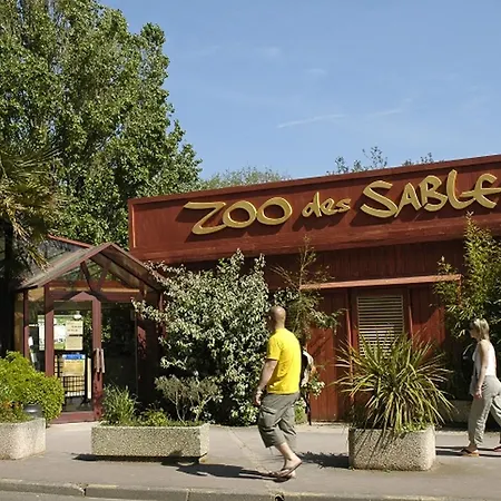 T2 Avec Piscine Et Wi-fi, Proche De Tanchet - Fr-1-92-740 Апартаменты